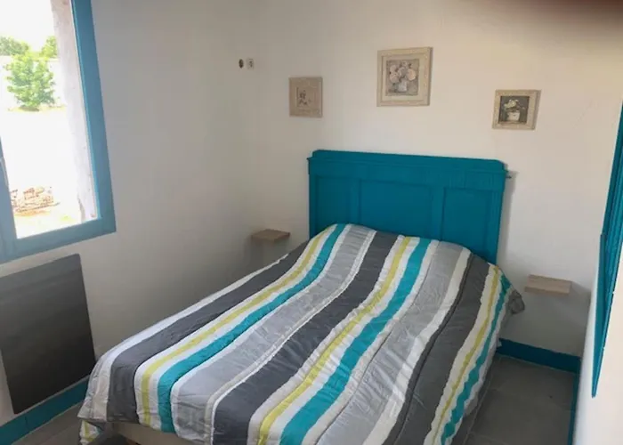 Le Depot Appartement Du Port A Champvert